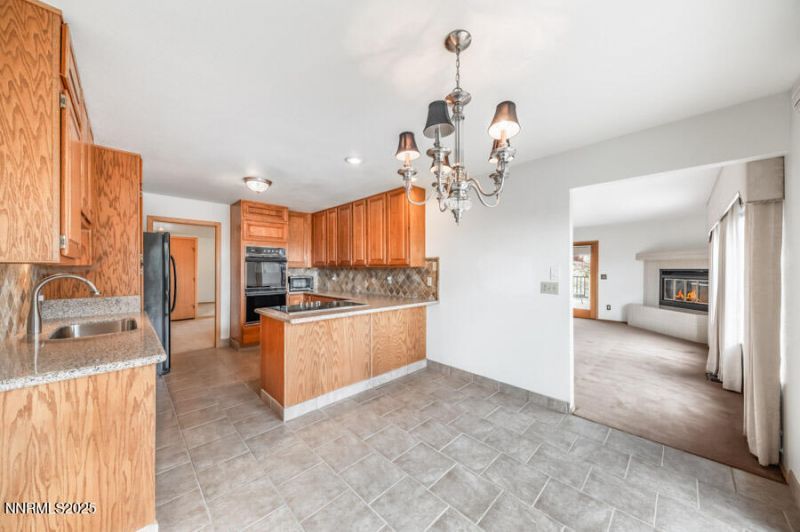 2220 Stone Mountain Circle, Reno, NV 89519 Photo