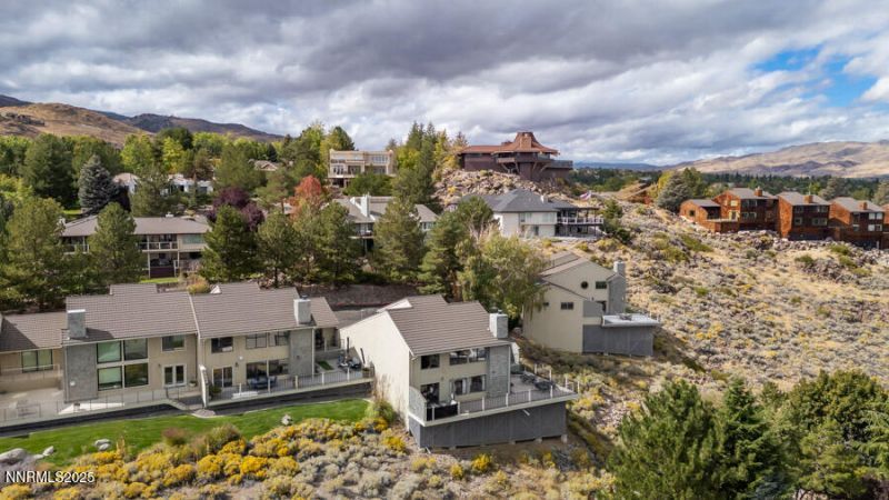 2220 Stone Mountain Circle, Reno, NV 89519 Photo