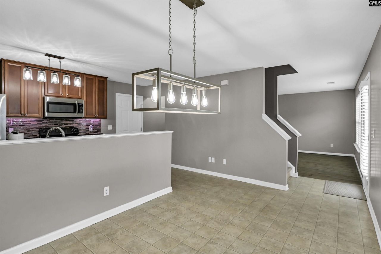 246 Whitton Lane Photo 17