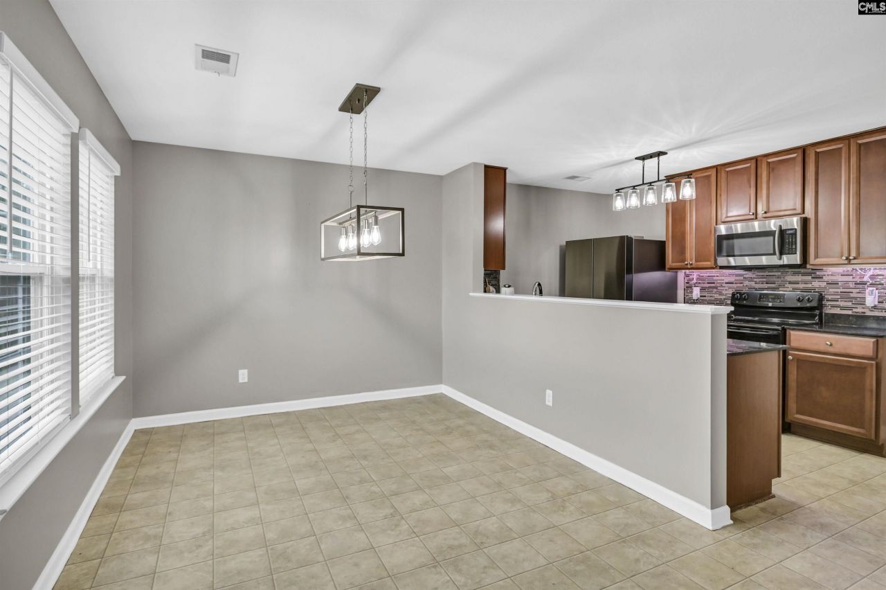 246 Whitton Lane Photo 19