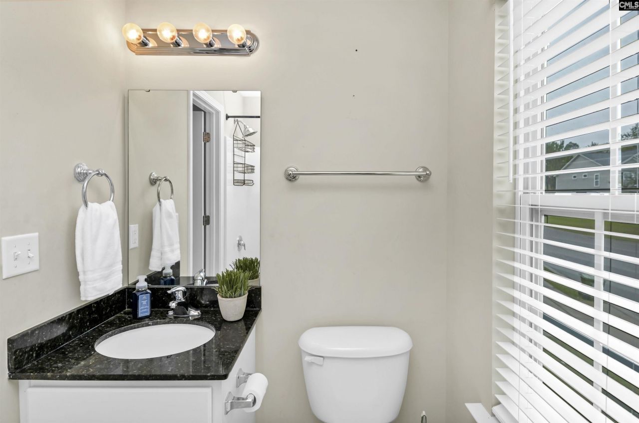 246 Whitton Lane Photo 31