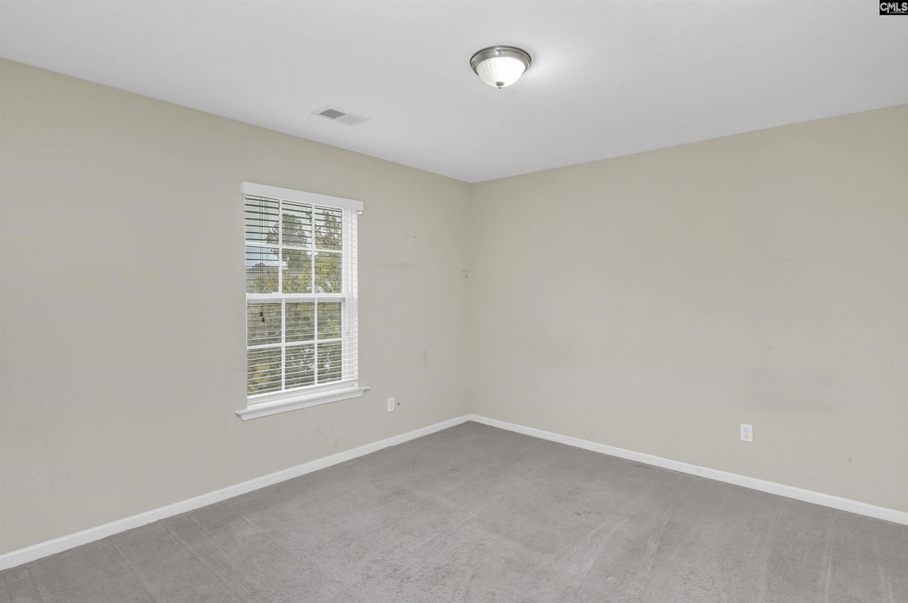 246 Whitton Lane Photo 38