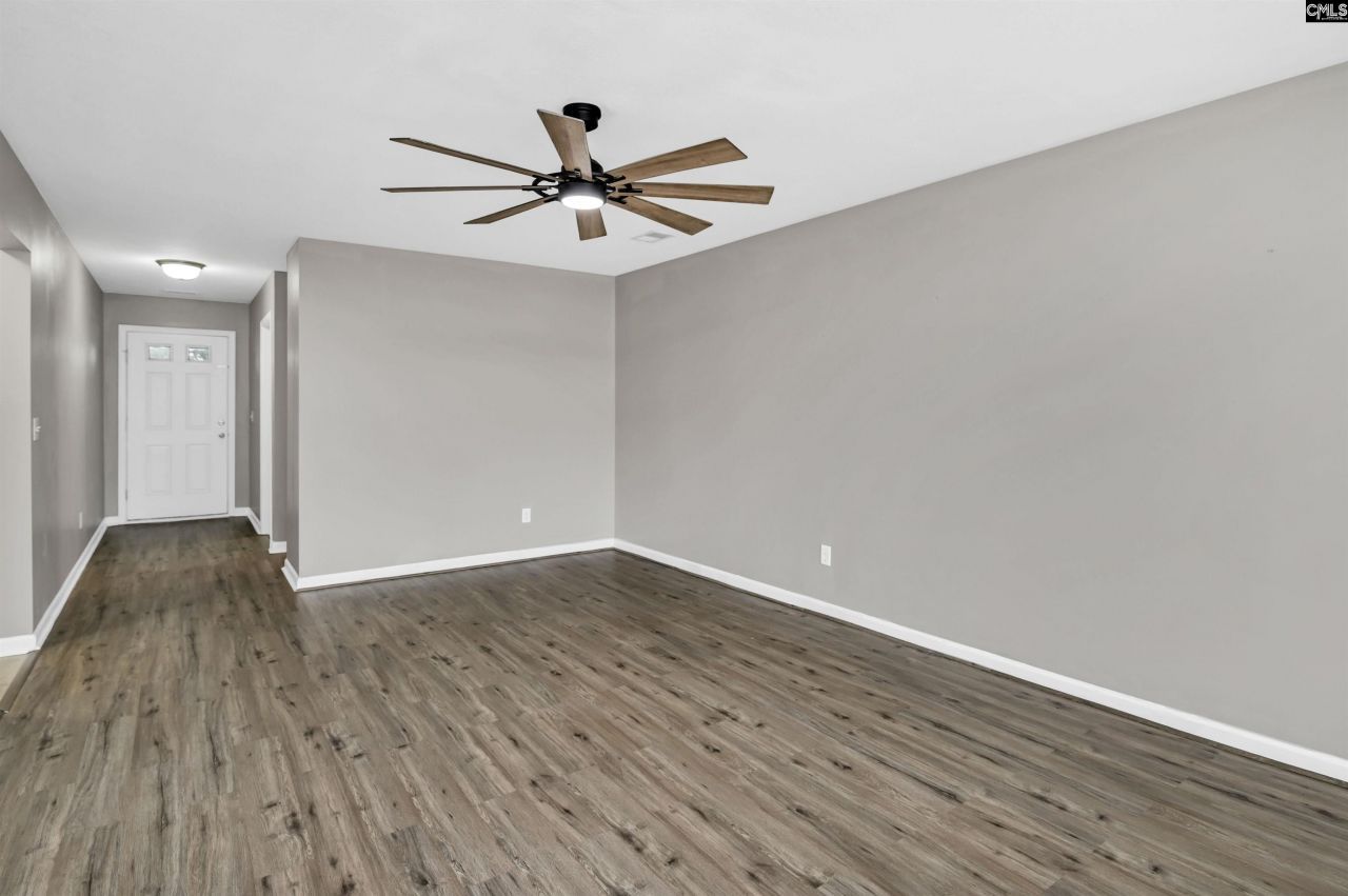 246 Whitton Lane Photo 7