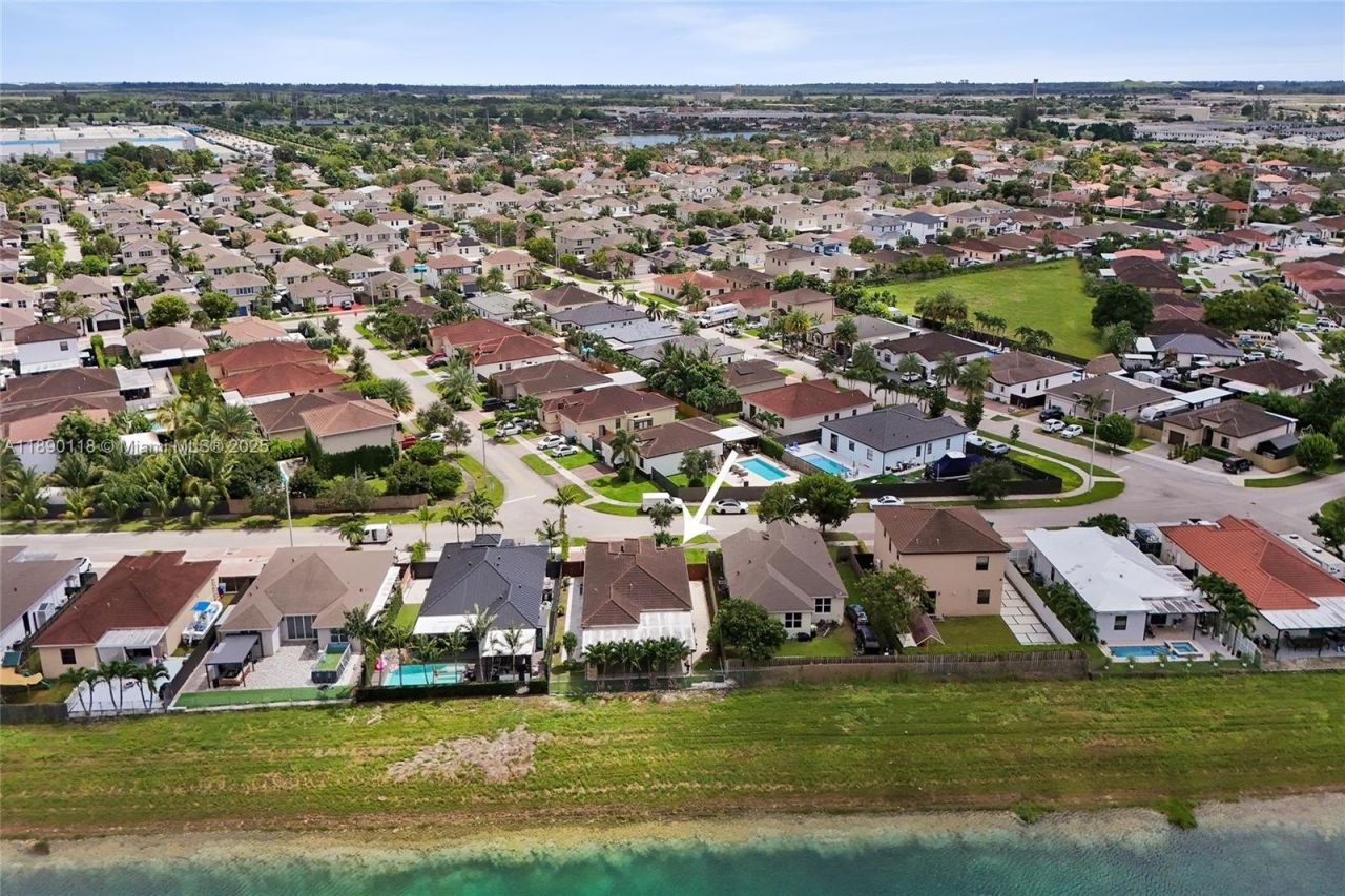 27700 SW 135th Ave Rd, Homestead, FL 33032 Photo