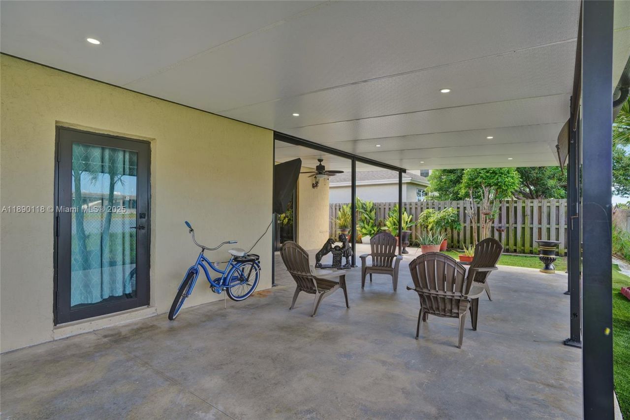 27700 SW 135th Ave Rd, Homestead, FL 33032 Photo