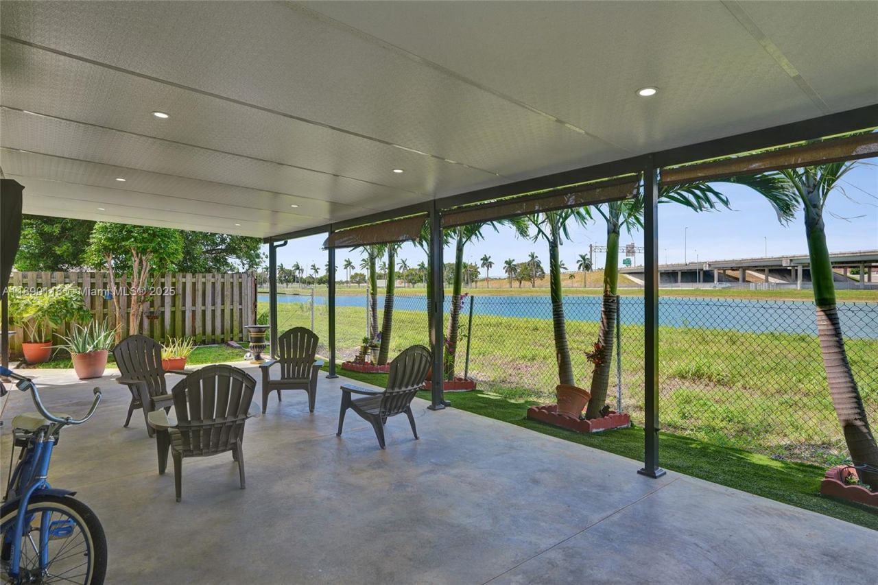 27700 SW 135th Ave Rd, Homestead, FL 33032 Photo