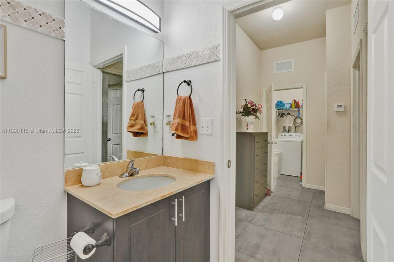 27700 SW 135th Ave Rd, Homestead, FL 33032 Photo