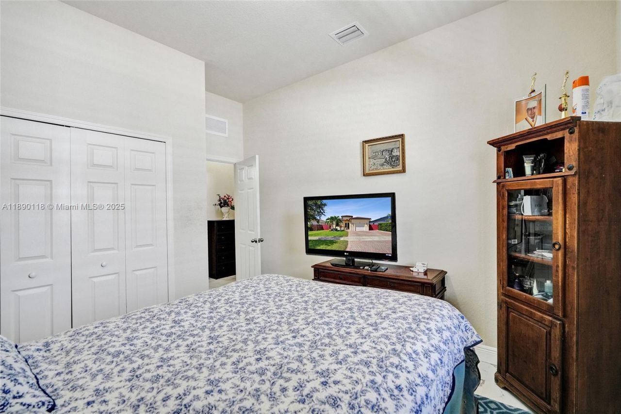 27700 SW 135th Ave Rd, Homestead, FL 33032 Photo