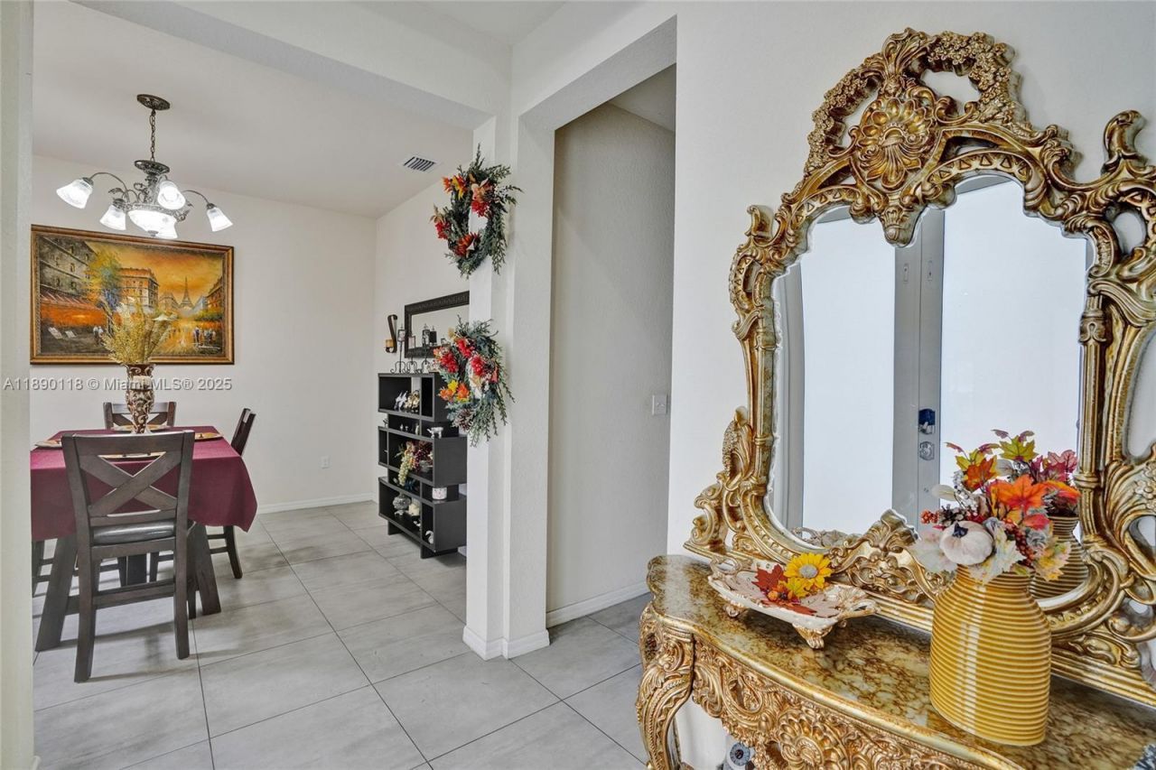 27700 SW 135th Ave Rd, Homestead, FL 33032 Photo