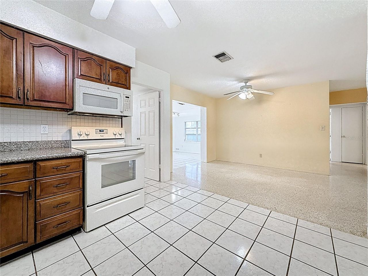 6251 2nd Avenue S, Saint Petersburg, FL 33707 Photo