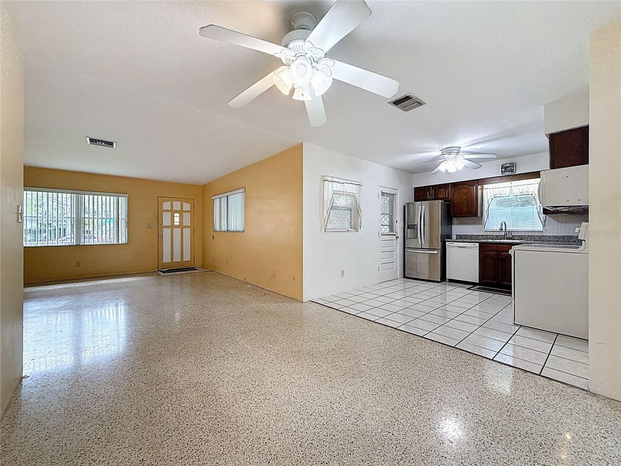 6251 2nd Avenue S, Saint Petersburg, FL 33707 Photo