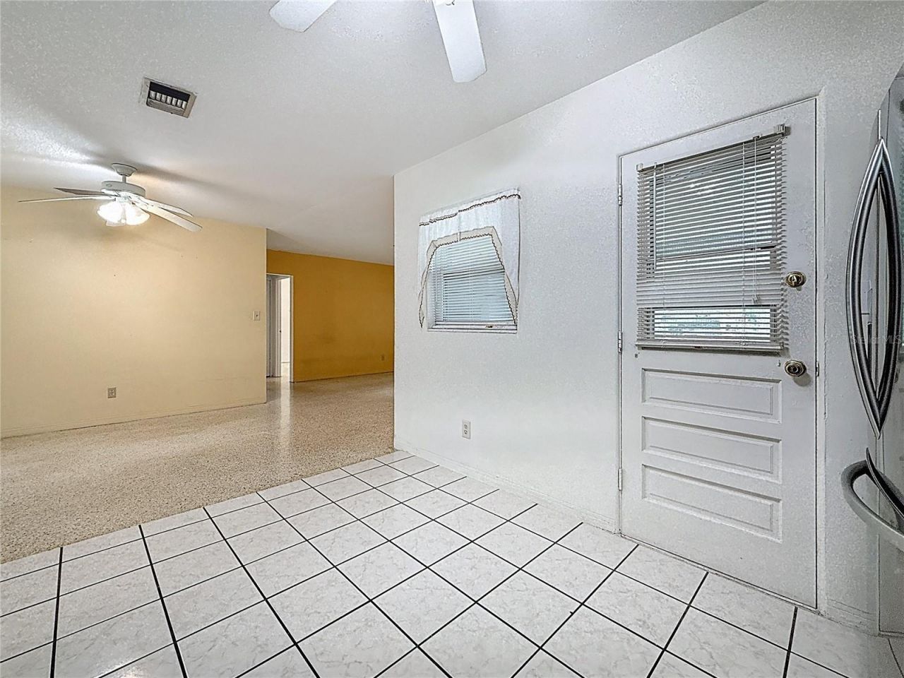 6251 2nd Avenue S, Saint Petersburg, FL 33707 Photo