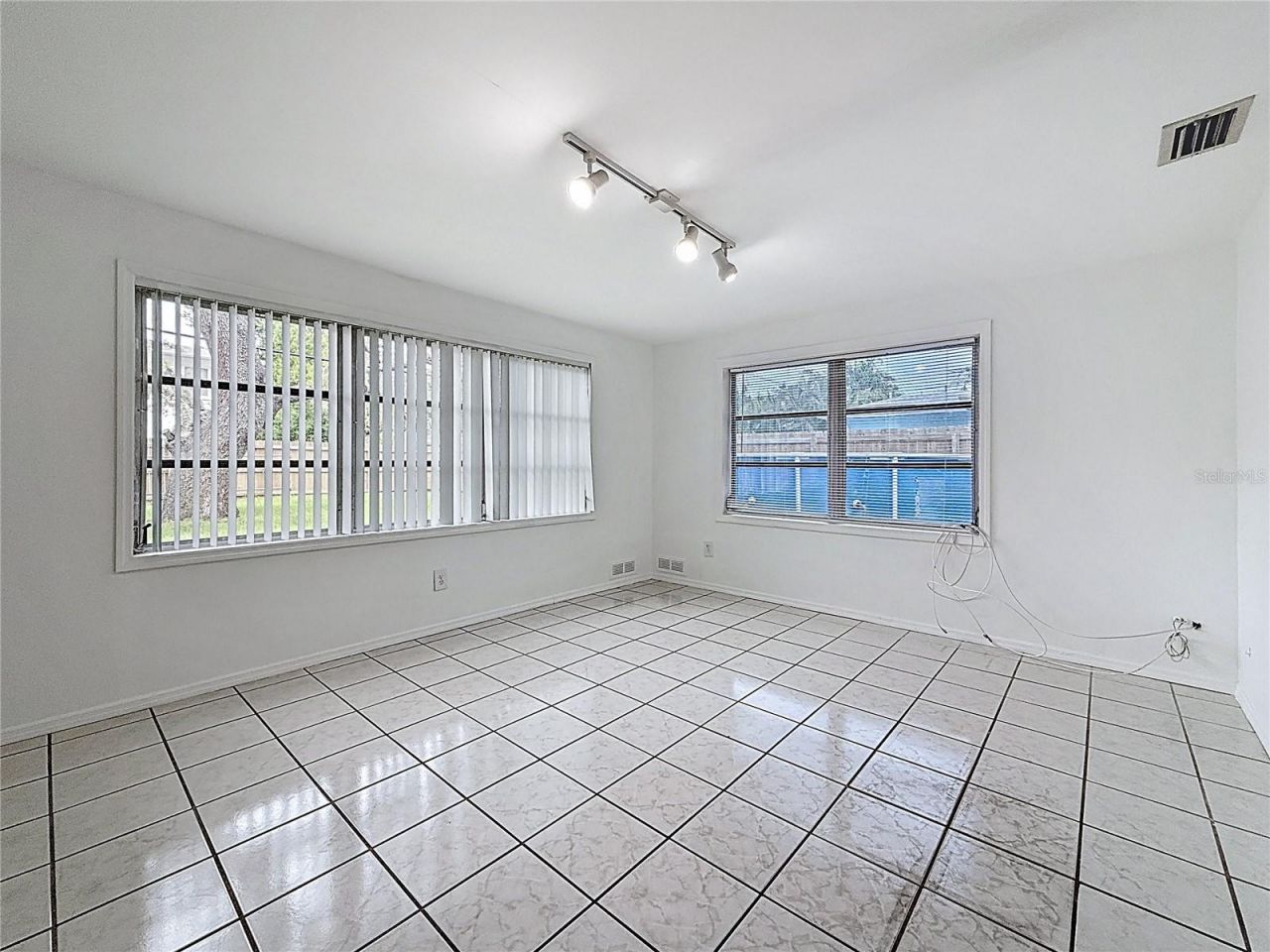 6251 2nd Avenue S, Saint Petersburg, FL 33707 Photo