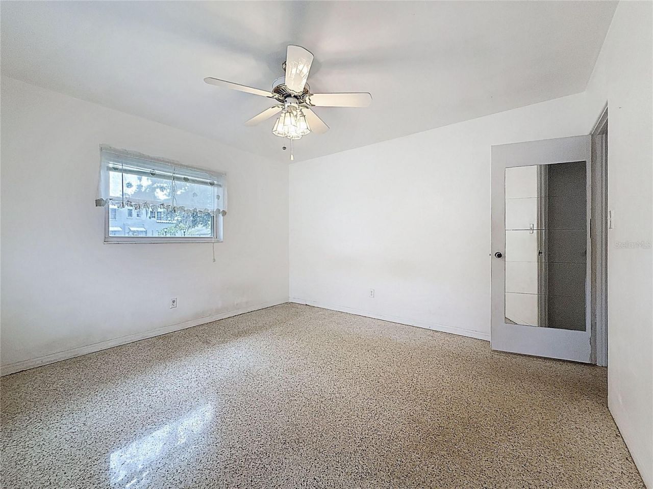 6251 2nd Avenue S, Saint Petersburg, FL 33707 Photo