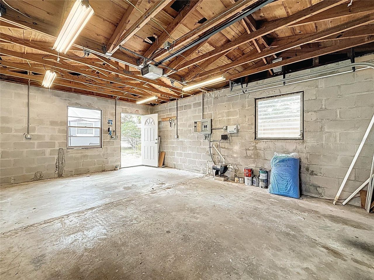 6251 2nd Avenue S, Saint Petersburg, FL 33707 Photo