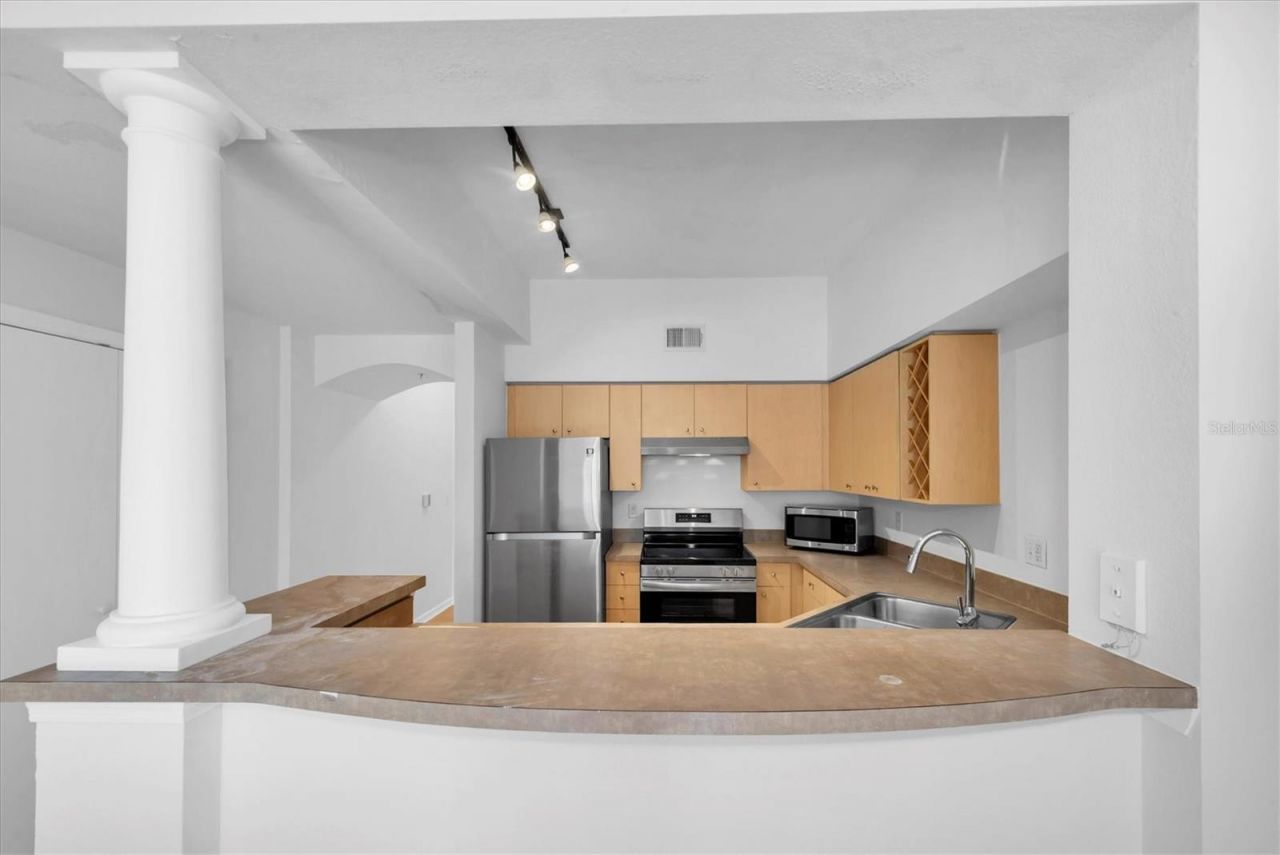 100 4th Avenue S, Unit 223, Saint Petersburg, FL 33701 Photo