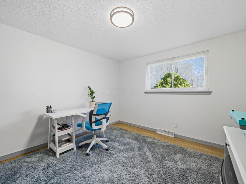 2627 Hubbell Road, Columbus, OH 43232 Photo 16