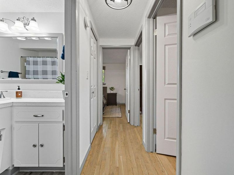 2627 Hubbell Road, Columbus, OH 43232 Photo 20