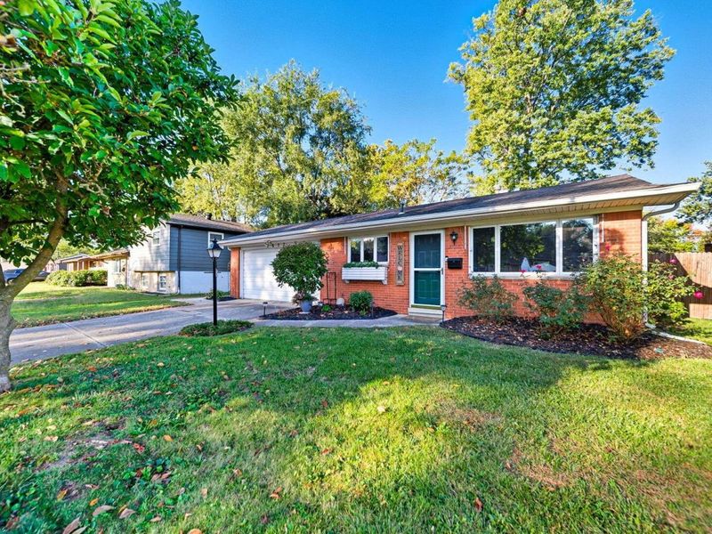 2627 Hubbell Road, Columbus, OH 43232 Photo 3