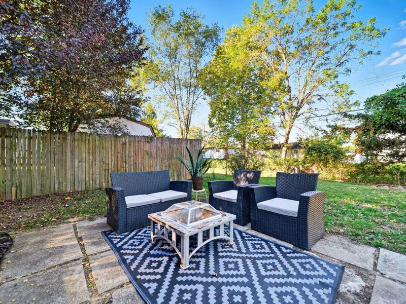 2627 Hubbell Road, Columbus, OH 43232 Photo 31