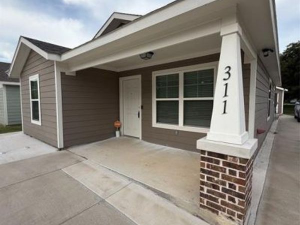 311 SW 14th Avenue, Mineral Wells, TX 76067