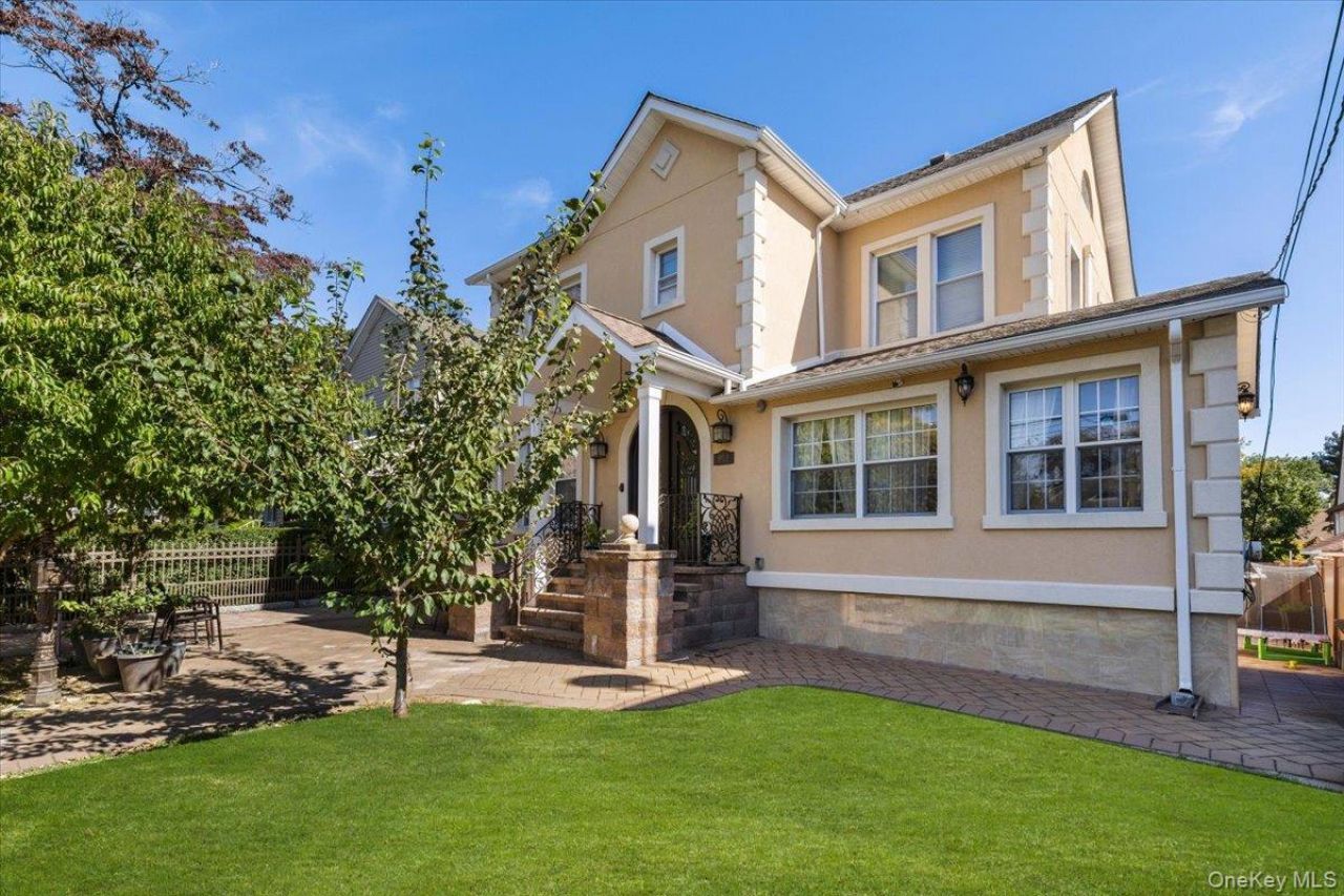 605 S 6th Avenue, Mount Vernon, NY 10550 Main Photo