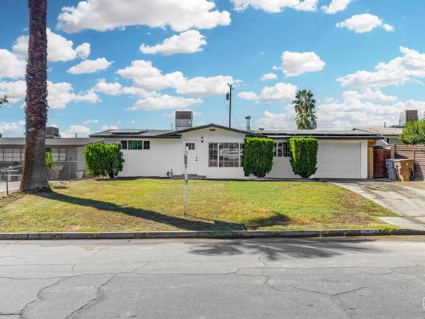 2904 Cornell Street, Bakersfield, CA 93305