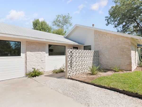 5261 Meadow Creek DR, Austin, TX 78745