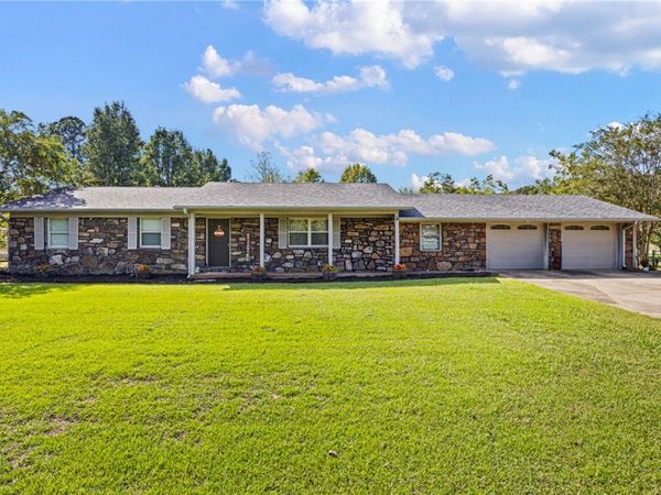 806 Avenue 8 SE, Atkins, AR 72823