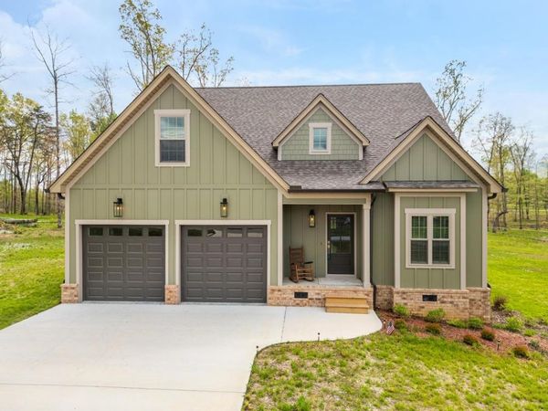 2664 Mowbray Pike Pike, Soddy Daisy, TN 37379