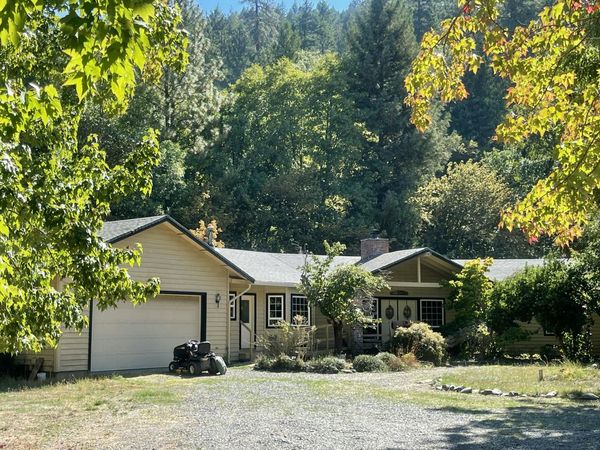4835 Thompson Creek Road, Applegate, OR 97530