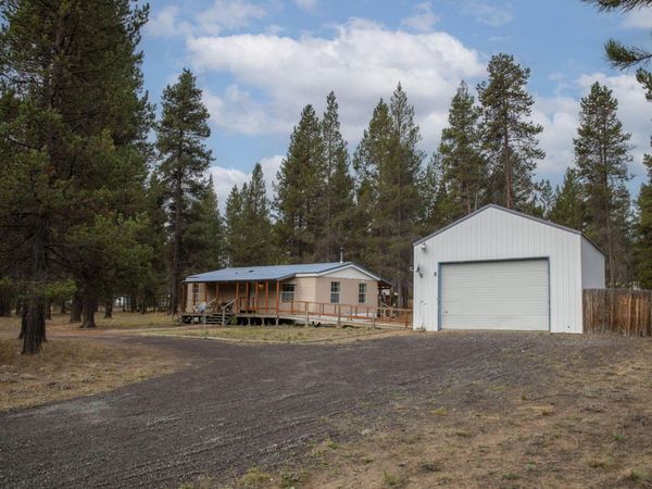 52885 Meadow Lane, La Pine, OR 97739