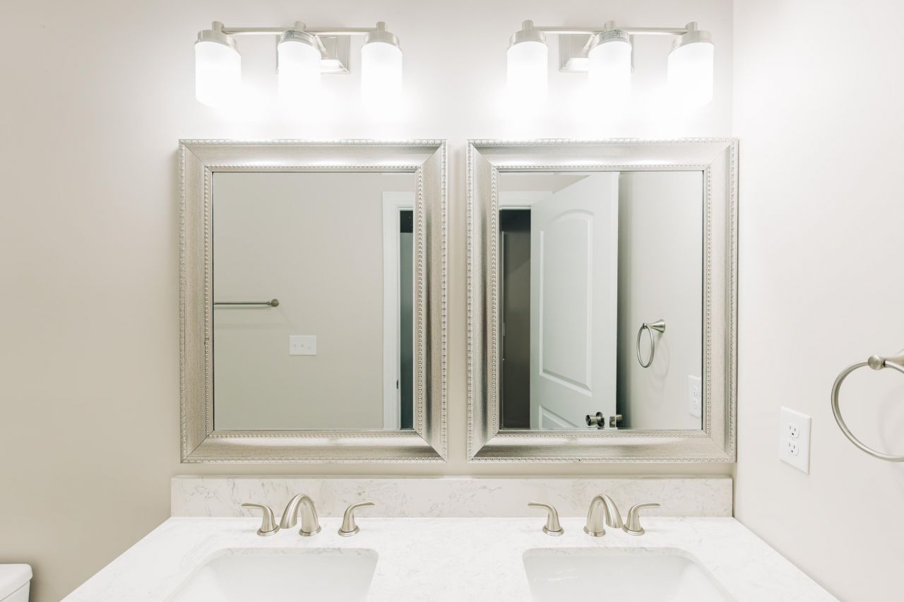 438 Locust Street Photo 21