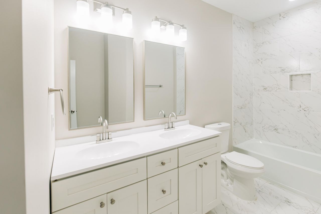 438 Locust Street Photo 34