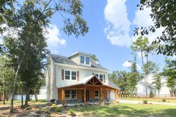 438 Locust Street photo 4