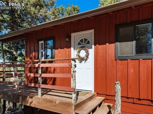 679 Calcite Drive, Divide, CO 80814