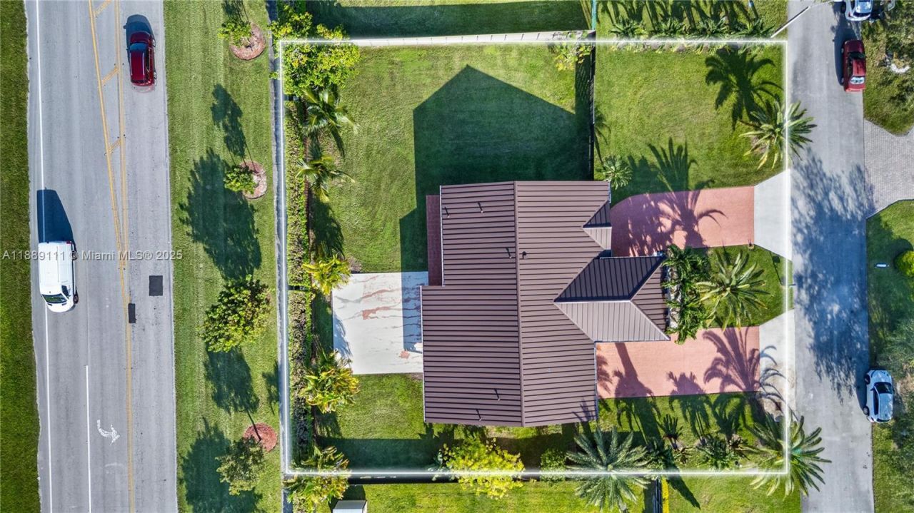 13261 SW 216th Ter, Miami, FL 33170 Photo