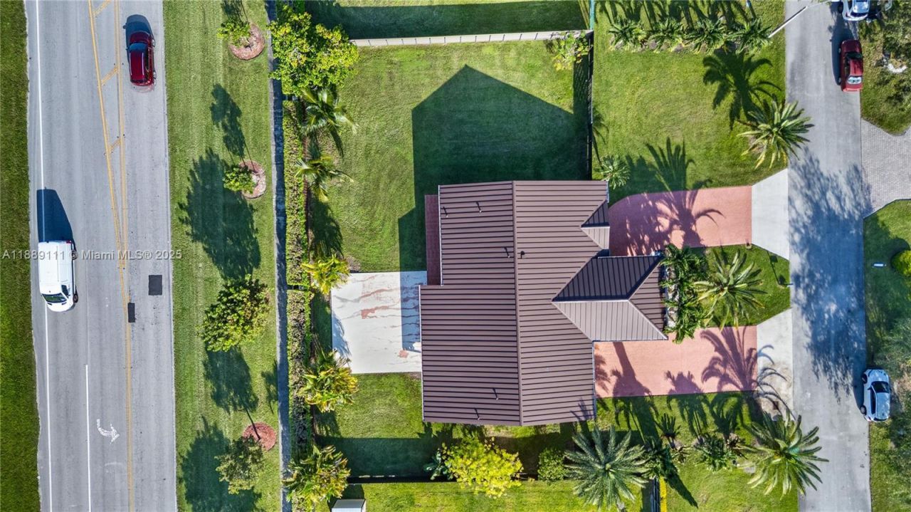 13261 SW 216th Ter, Miami, FL 33170 Photo