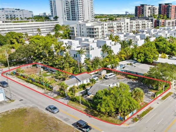 746 NE 3rd Ave & 8th Street, Fort Lauderdale, FL 33304