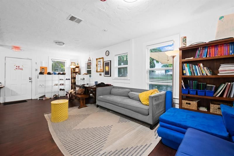 746 NE 3rd Ave & 8th Street, Fort Lauderdale, FL 33304 Photo