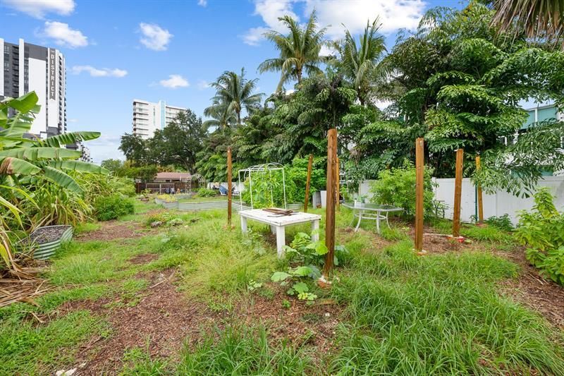 746 NE 3rd Ave & 8th Street, Fort Lauderdale, FL 33304 Photo