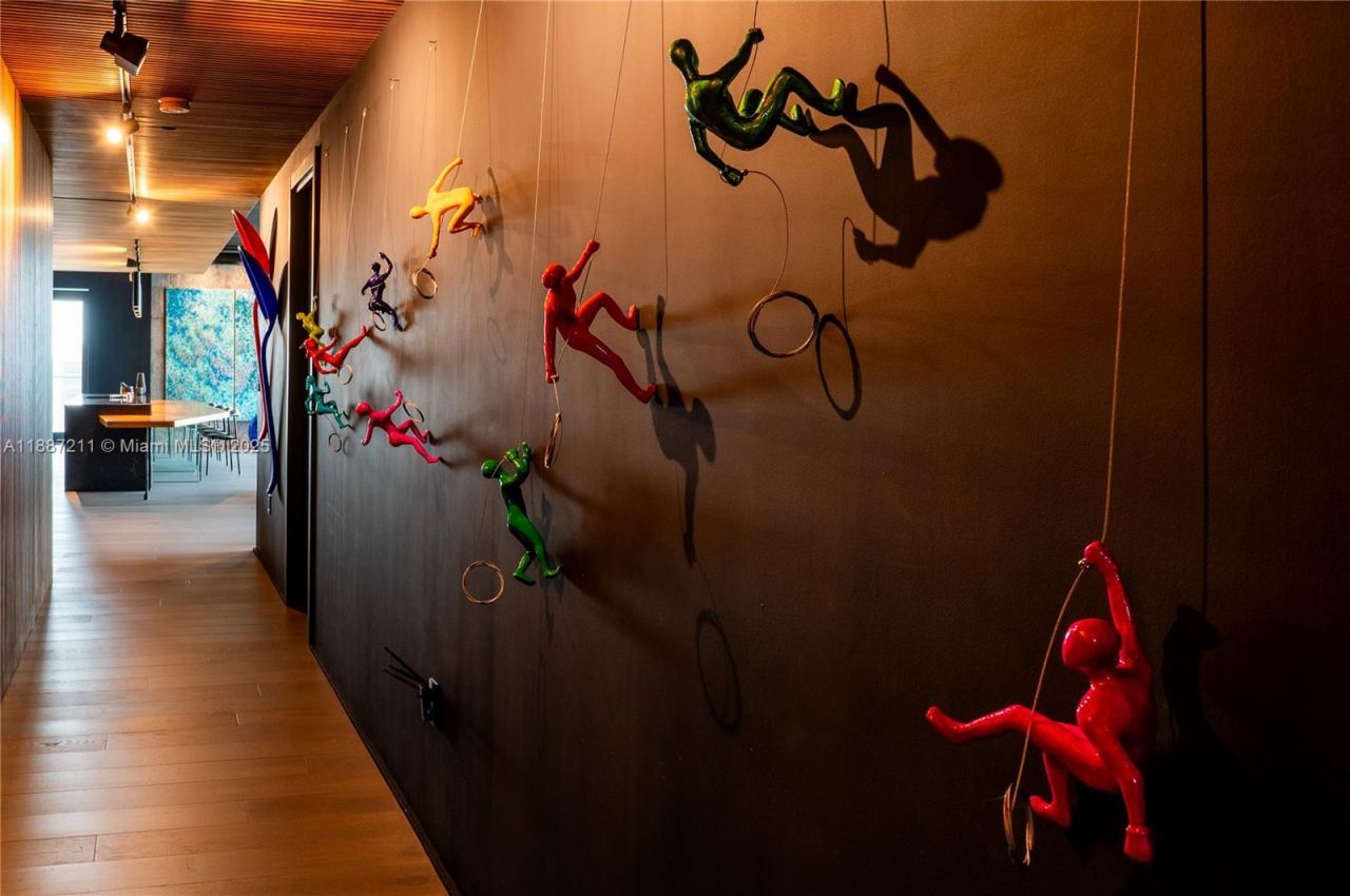 1451 Brickell Ave, Unit 3903, Miami, FL 33131 Photo