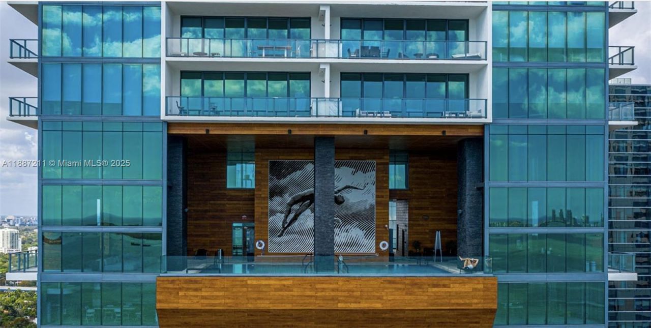 1451 Brickell Ave, Unit 3903, Miami, FL 33131 Photo