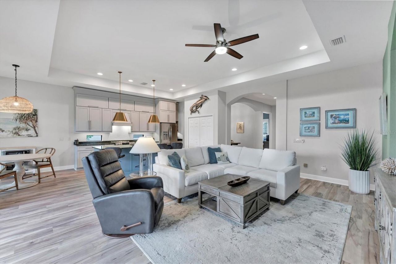 5819 Title Row Drive, Bradenton, FL 34210 Photo