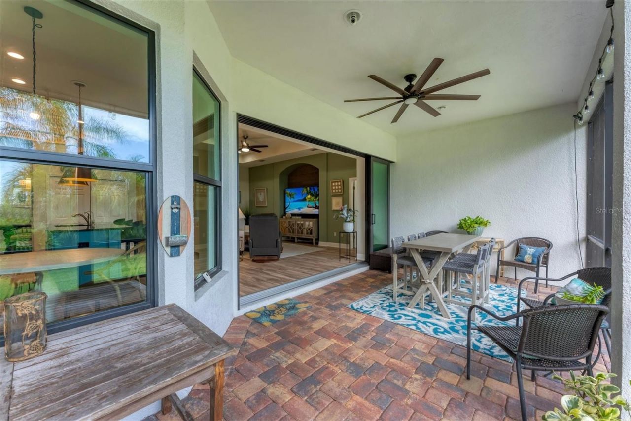 5819 Title Row Drive, Bradenton, FL 34210 Photo