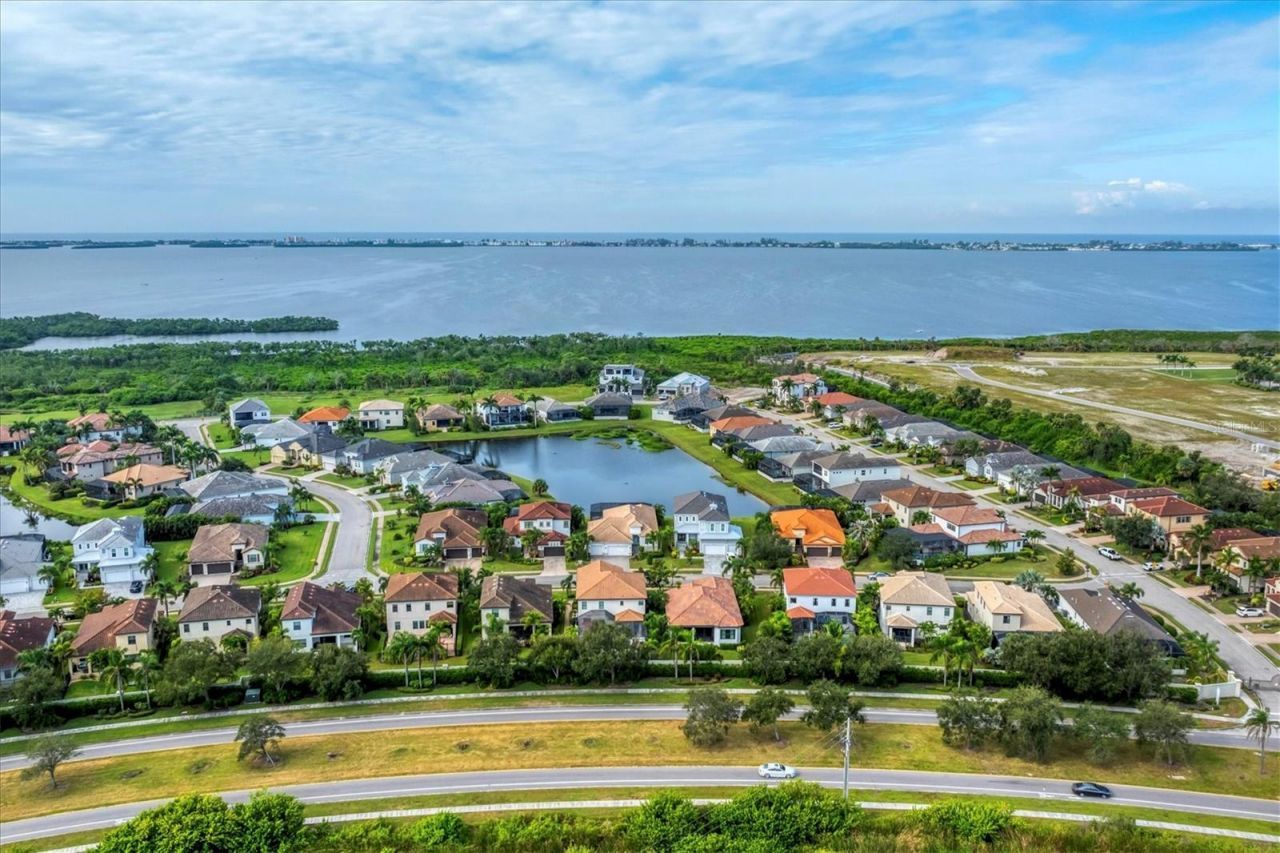 5819 Title Row Drive, Bradenton, FL 34210 Photo