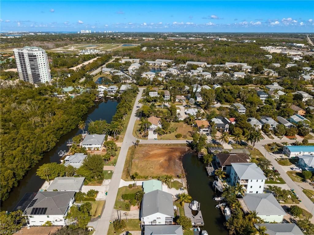 1292 Venetian Way, Naples, FL 34110 Photo