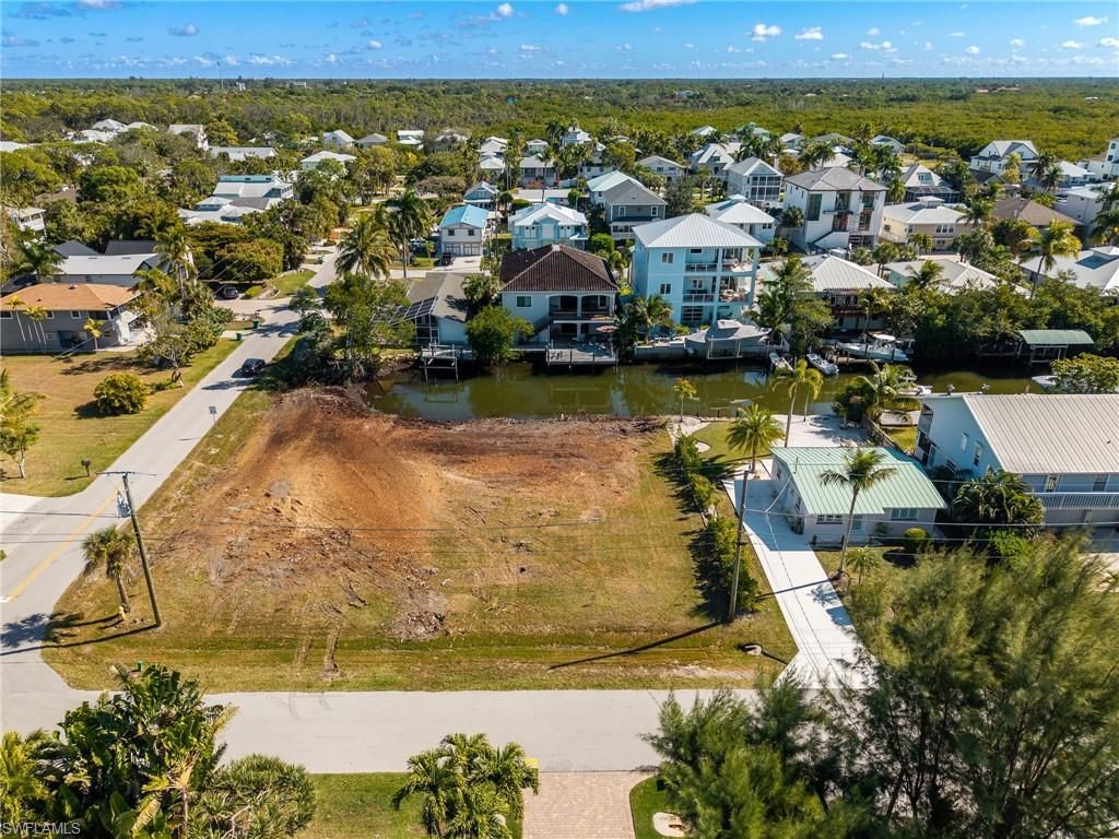 1292 Venetian Way, Naples, FL 34110 Photo
