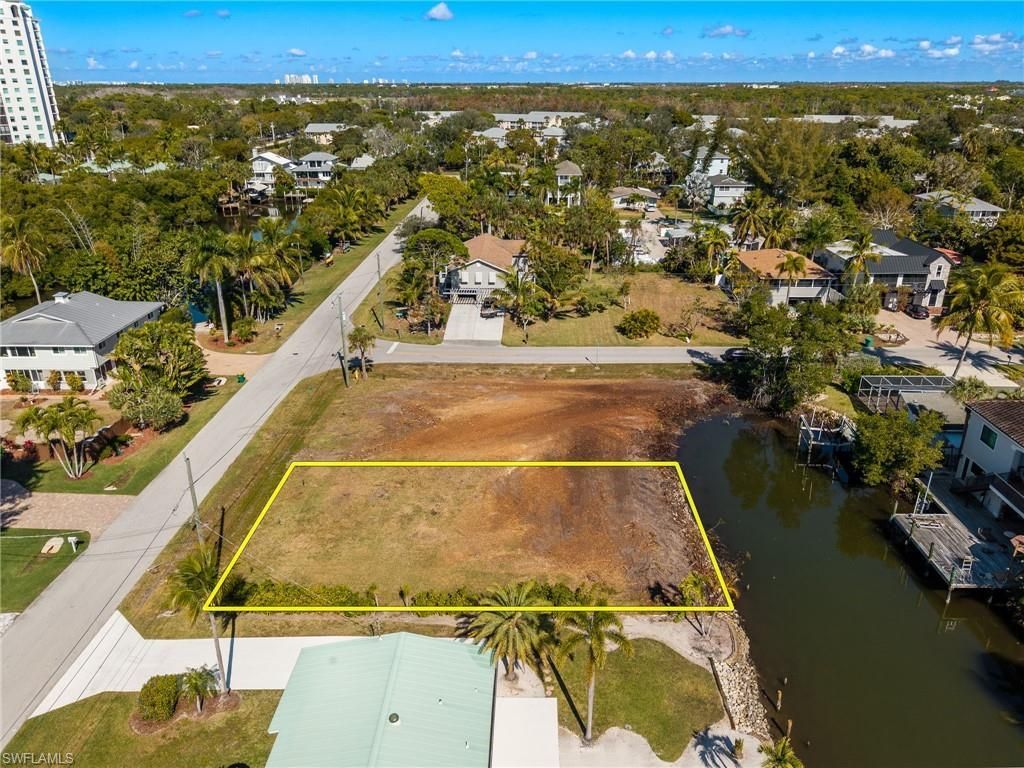 1292 Venetian Way, Naples, FL 34110 Photo