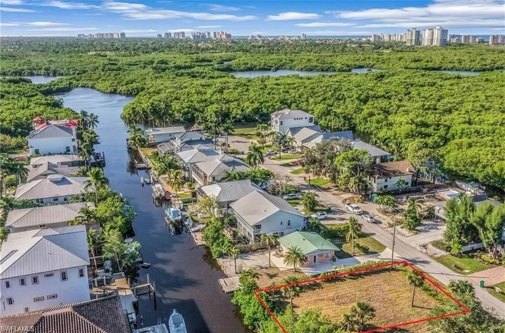 1292 Venetian Way, Naples, FL 34110 Photo